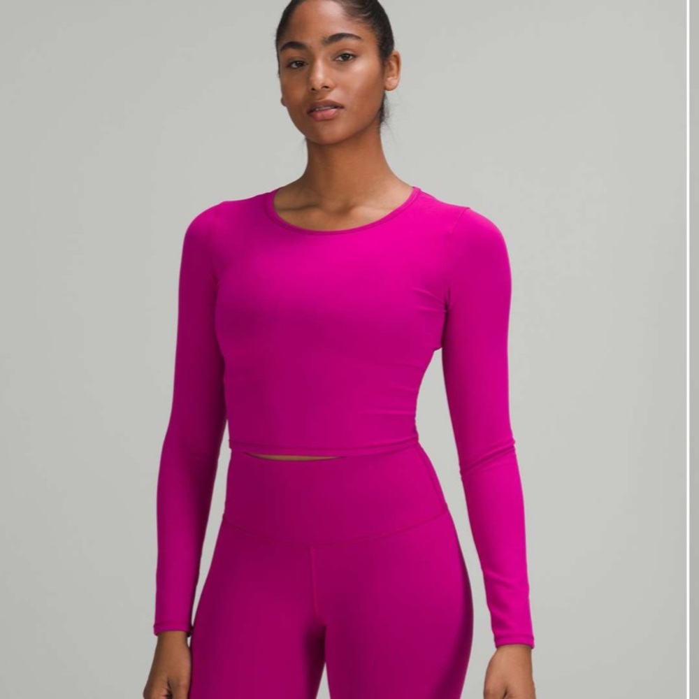 Lululemon Wunder Train Cropped Long
Sleeve Shirt